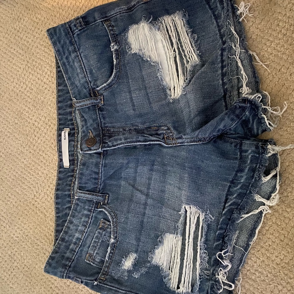 Denim shorts medium wash
